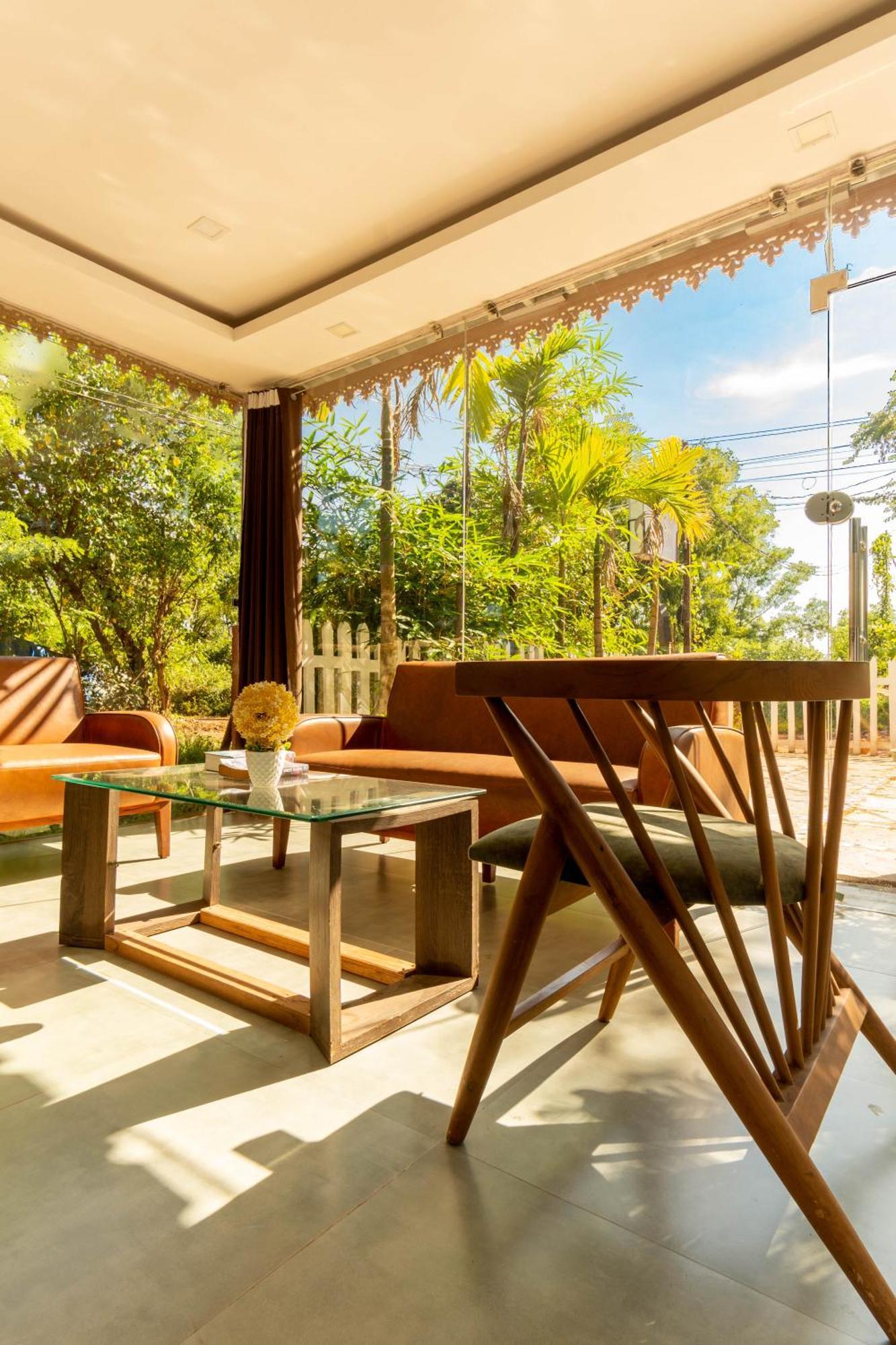 Lotus Feet Beach Resort Morjim Buitenkant foto